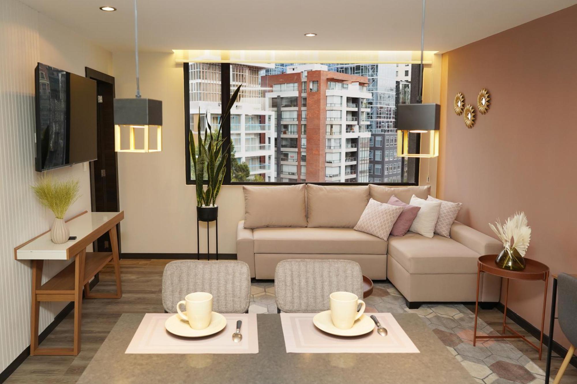 Moderno Departamento En El Mejor Sector De Quito Apartment Bagian luar foto